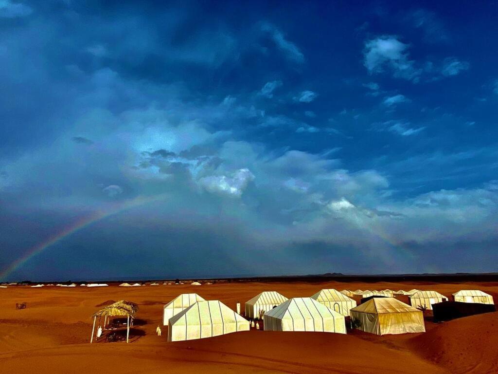 Merzouga Sahara Luxury Camp Luaran gambar